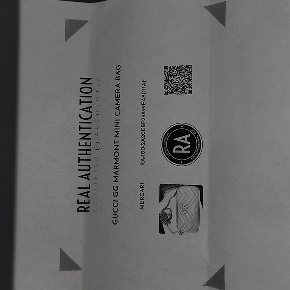 SOLD!!!!!! Gucci Marmont mini camera bag - Picture 7 of 9